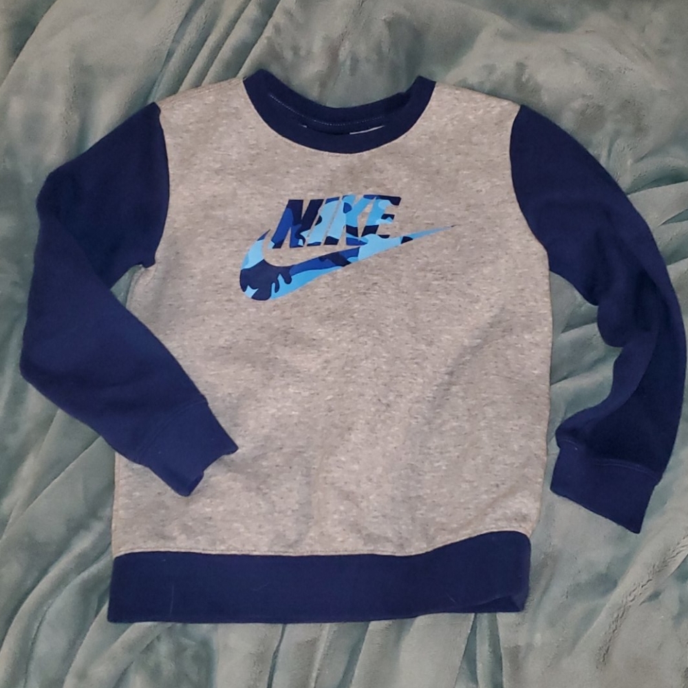 Nike Sweatshirt